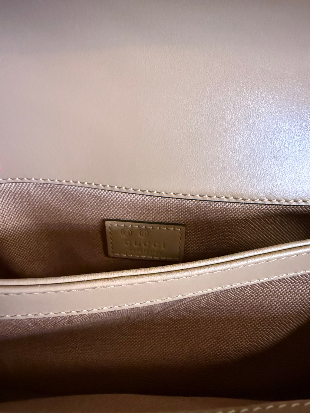 Gucci GG Marmont Small Shoulder Bag