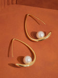 Classic Pearl Drop Earring