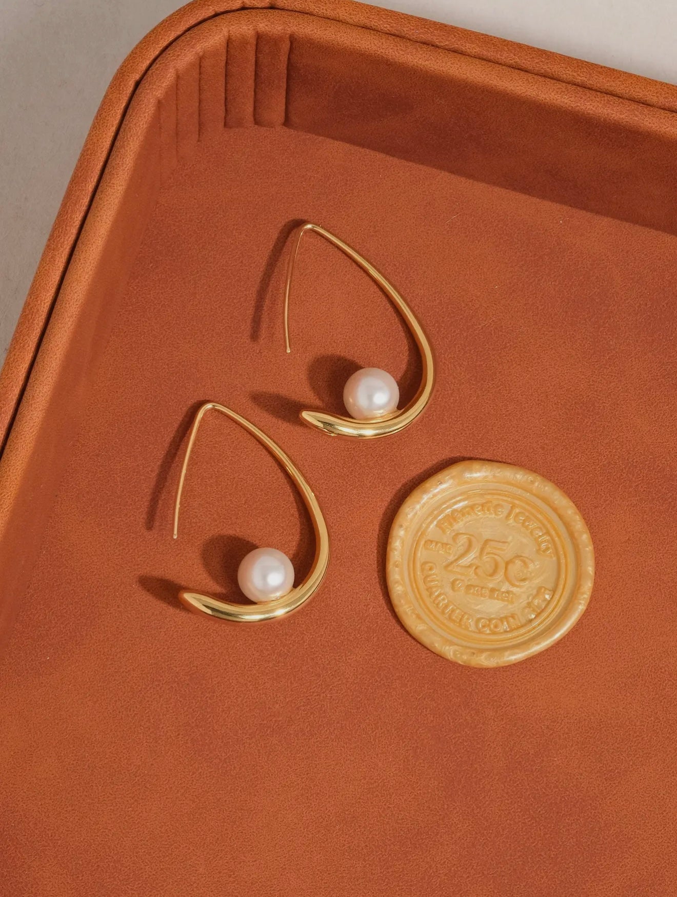 Classic Pearl Drop Earring